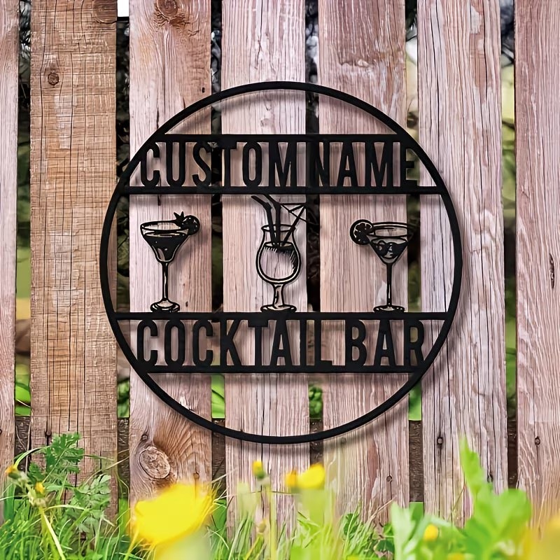 Home Bar Cafe - ป้ายบาร์ค็อกเทลแบบกำหนดเองได้ สไตล์โบฮีเมียน ตกแต่งผนังโลหะพร้อมแก้วมาร์ตินี่ ดีไซน์รูปเหยือก เหมาะสำหรับบ้าน คาเฟ่